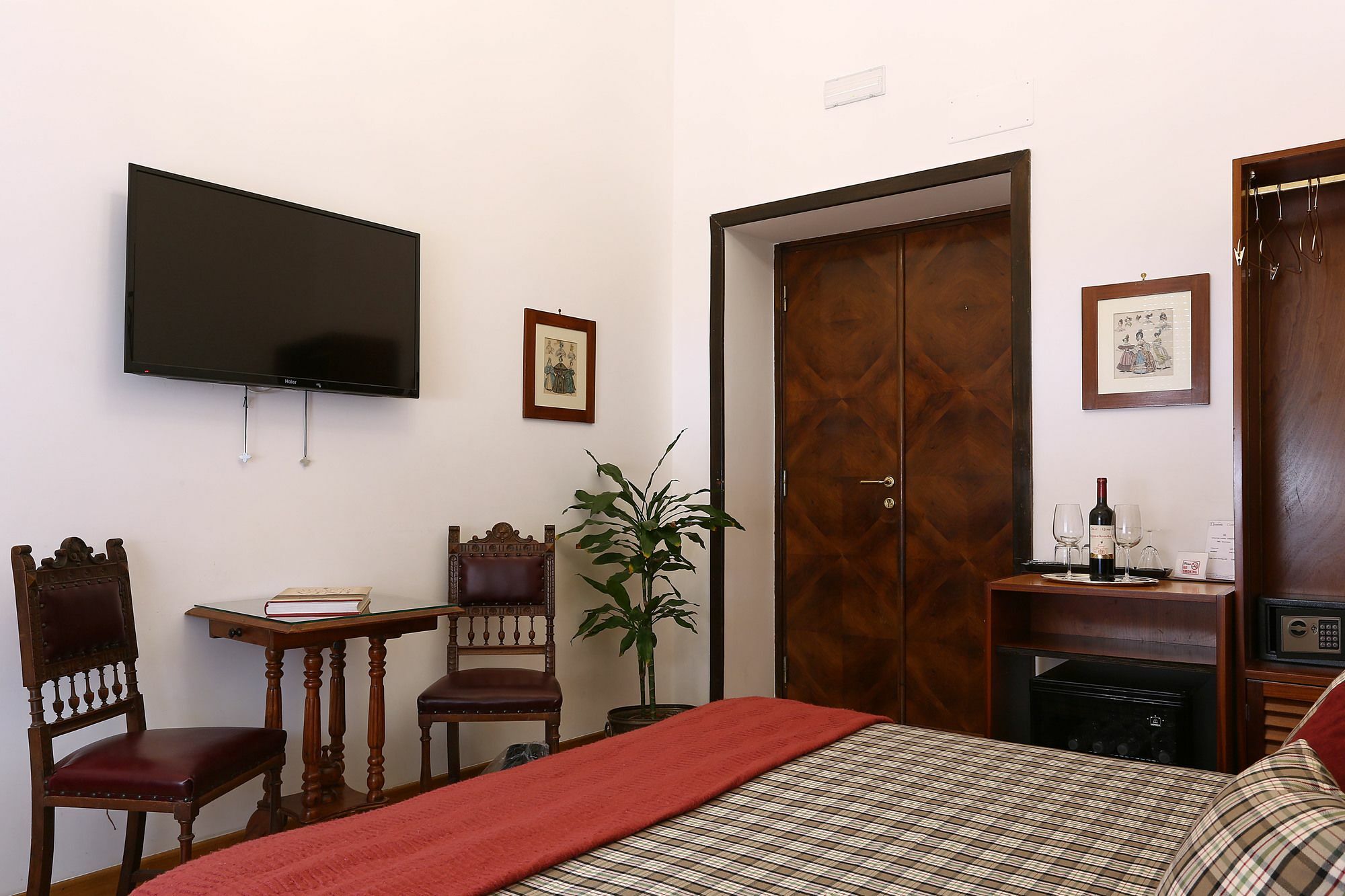 Houspitality Caesar Acomodação com café da manhã 